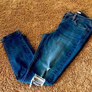 Levi’s 721 high rise skinny Size 28